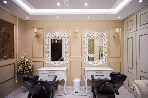 Luxury Beauty Salon Interior